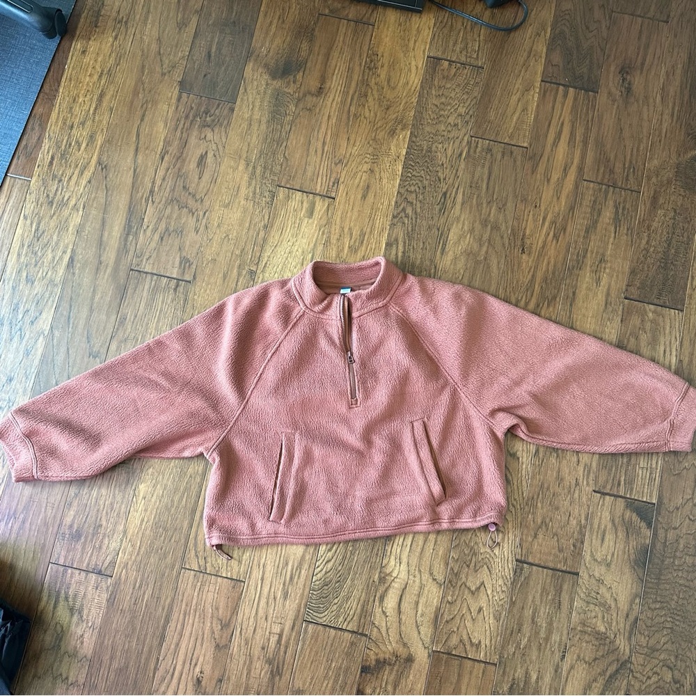 Old Navy Terracota Cropped Fleece Quarterzip - Large